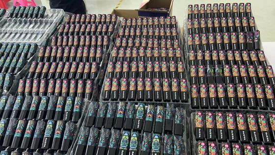 8000Puffs Eenmalige elektronische pen met Type-C laadpoort zonder